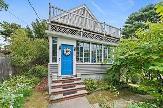 15 Linden Thomas Rd, Randolph, MA 02368