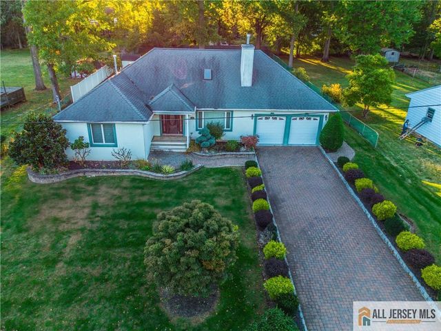 13 Ramsey Road, Edison, NJ 08820