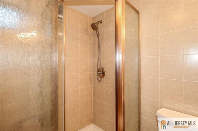 13 Ramsey Road, Edison, NJ 08820