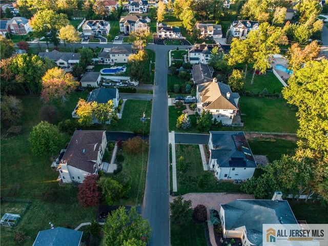 13 Ramsey Road, Edison, NJ 08820