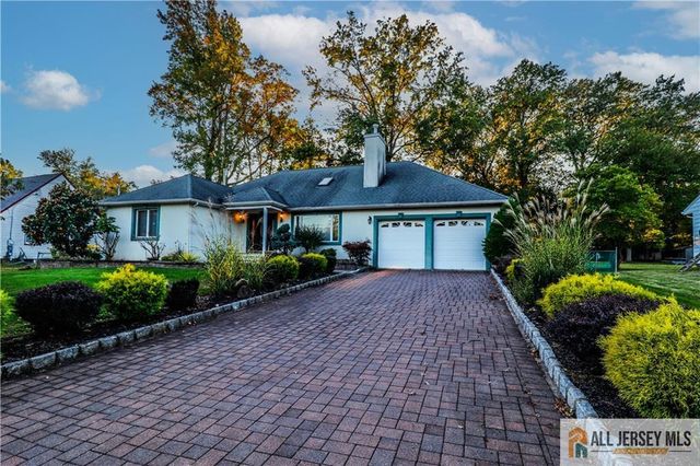 13 Ramsey Road, Edison, NJ 08820
