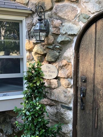 883 High, Dedham, MA 02026