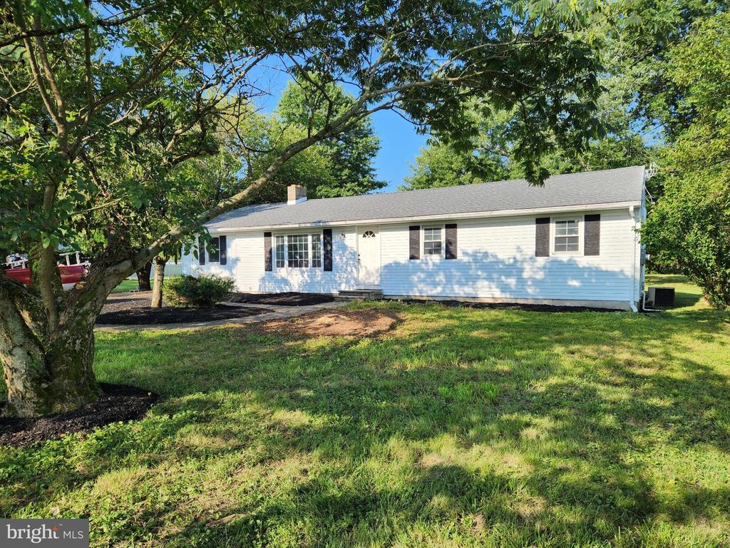 66 ROCKY RIDGE RD, Quakertown, PA 18951