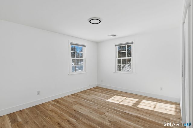 2 Yellow Orange Circle, Middletown, CT 06457