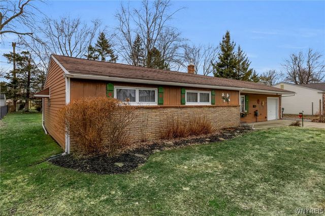 30 Bonita Drive, Cheektowaga, NY 14043