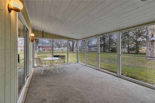 30 Bonita Drive, Cheektowaga, NY 14043