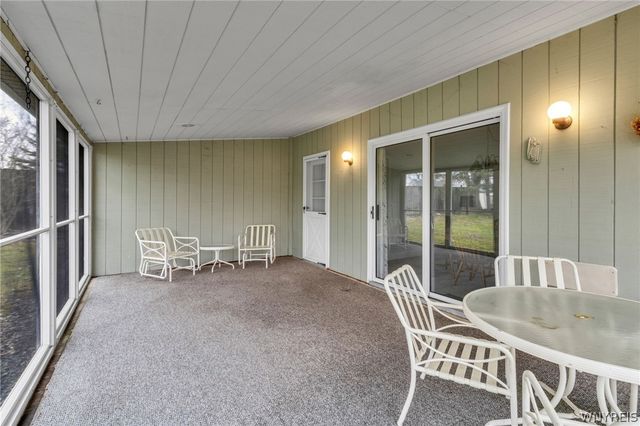 30 Bonita Drive, Cheektowaga, NY 14043