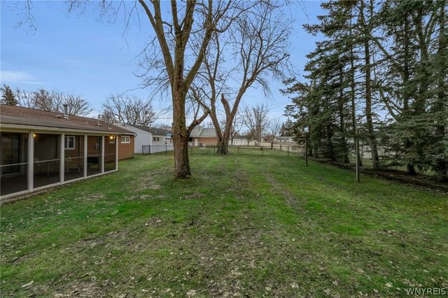 30 Bonita Drive, Cheektowaga, NY 14043