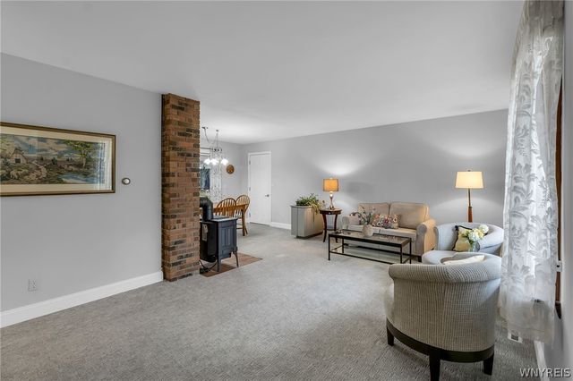 30 Bonita Drive, Cheektowaga, NY 14043