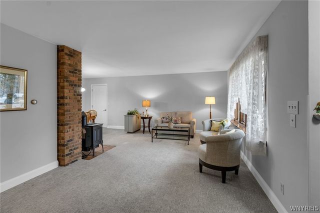 30 Bonita Drive, Cheektowaga, NY 14043