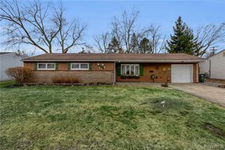 30 Bonita Drive, Cheektowaga, NY 14043