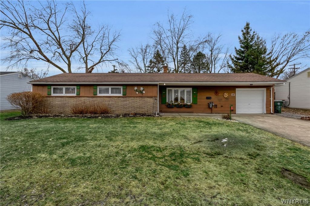 30 Bonita Drive, Cheektowaga, NY 14043