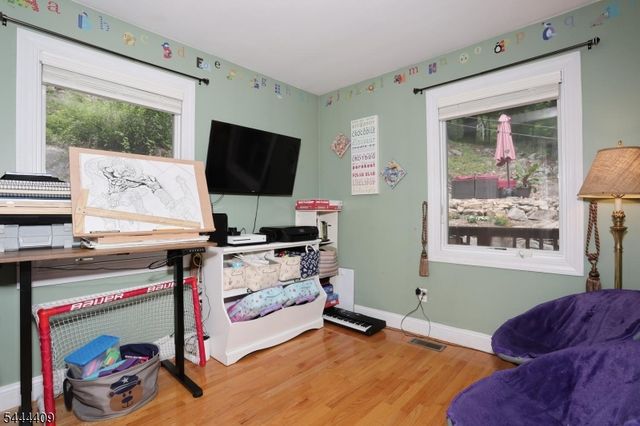 121 Magee Rd, Ringwood Boro, NJ 07456