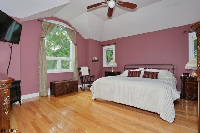 121 Magee Rd, Ringwood Boro, NJ 07456