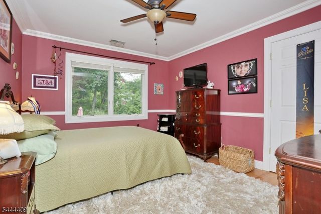 121 Magee Rd, Ringwood Boro, NJ 07456