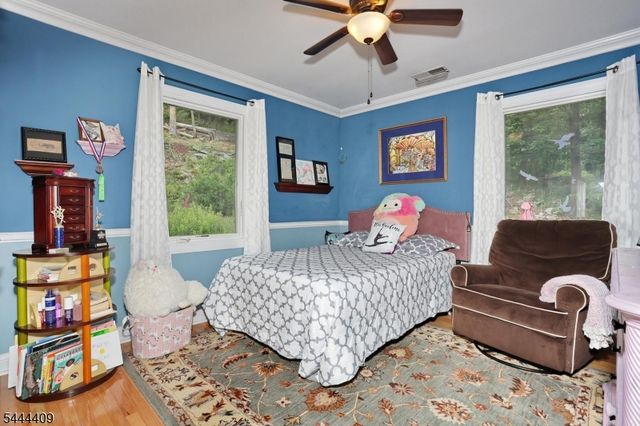 121 Magee Rd, Ringwood Boro, NJ 07456