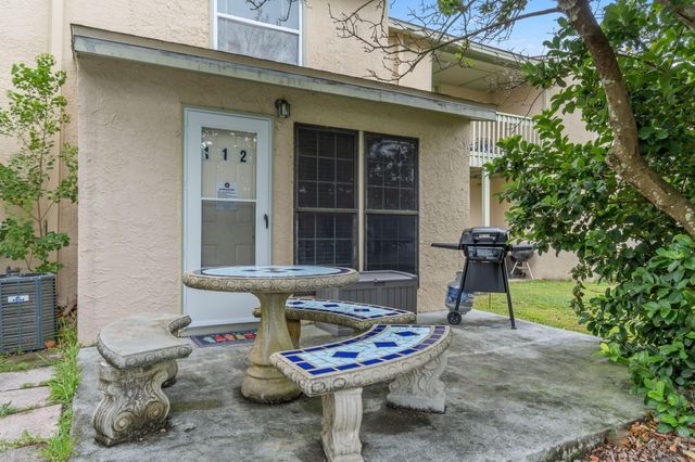 112 Robin Lane, Panama City Beach, FL 32407