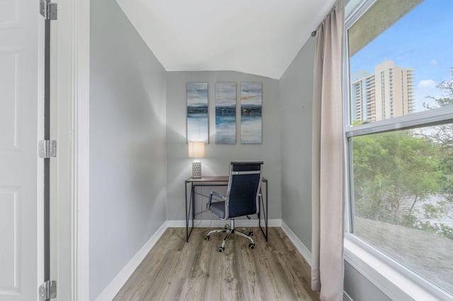 112 Robin Lane, Panama City Beach, FL 32407