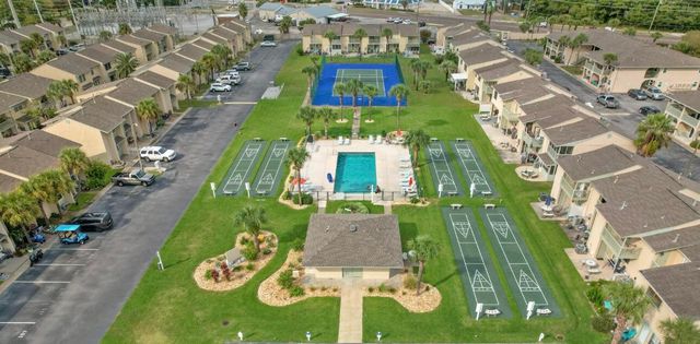 112 Robin Lane, Panama City Beach, FL 32407