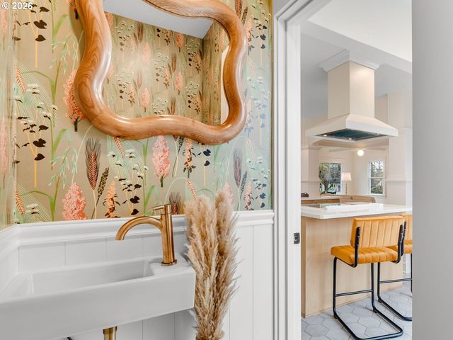 3117 Ne 33RD Ave, Portland, OR 97212