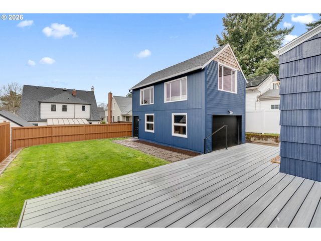 3117 Ne 33RD Ave, Portland, OR 97212