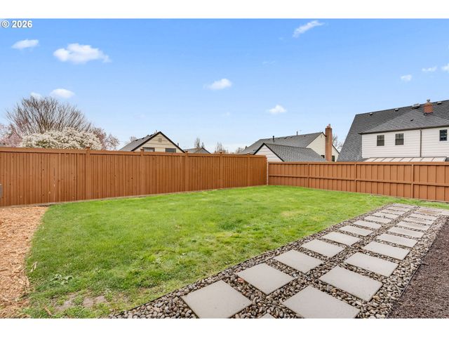 3117 Ne 33RD Ave, Portland, OR 97212