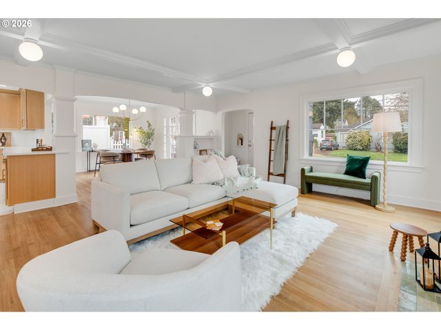 3117 Ne 33RD Ave, Portland, OR 97212