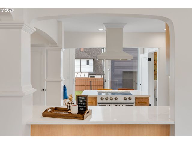 3117 Ne 33RD Ave, Portland, OR 97212