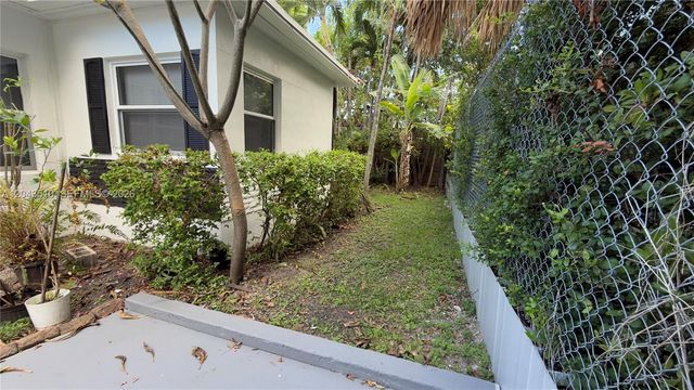 808 84th Street 808, Miami Beach, FL 33141