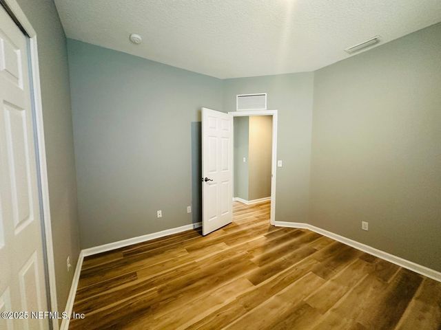 4070 PEBBLE BROOKE Circle, Orange Park, FL 32065