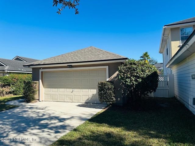 4070 PEBBLE BROOKE Circle, Orange Park, FL 32065