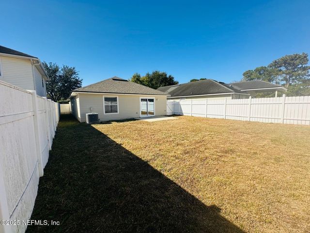 4070 PEBBLE BROOKE Circle, Orange Park, FL 32065