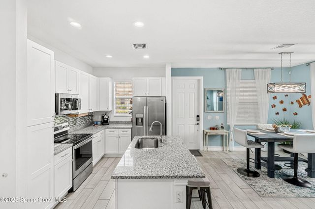 1810 Noel Place 107, Melbourne, FL 32935