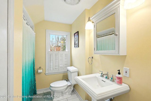 1010 N Harrison Road, East Lansing, MI 48823