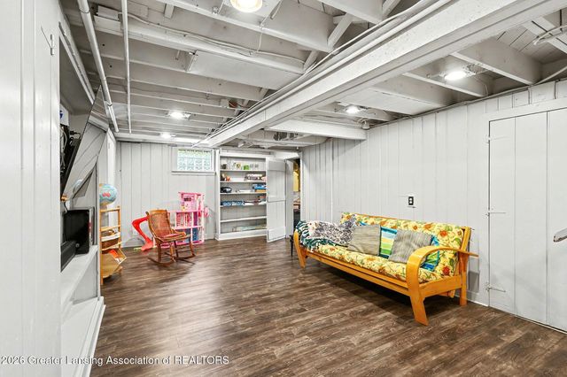 1010 N Harrison Road, East Lansing, MI 48823