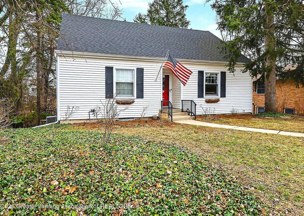 1010 N Harrison Road, East Lansing, MI 48823