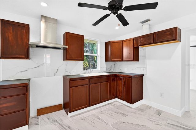 1110 SW FORT KING STREET, Ocala, FL 34471