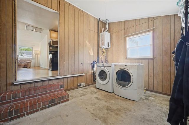 230 Bradford AVE, Norfolk, VA 23505