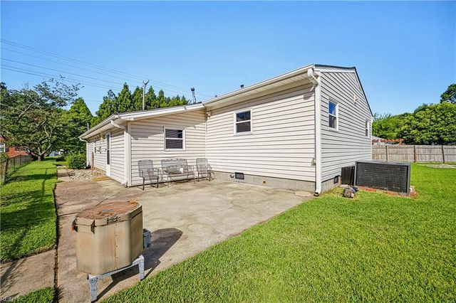 230 Bradford AVE, Norfolk, VA 23505