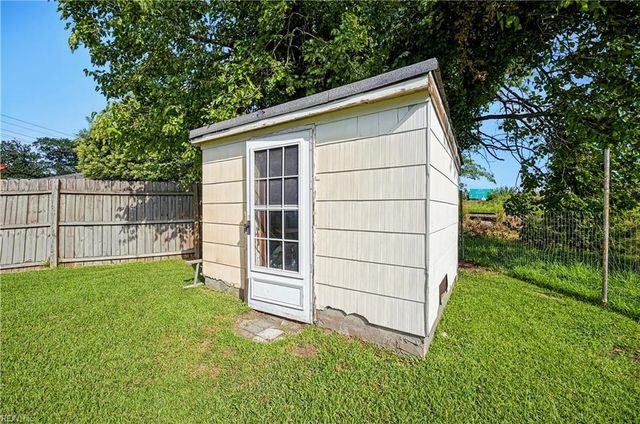 230 Bradford AVE, Norfolk, VA 23505