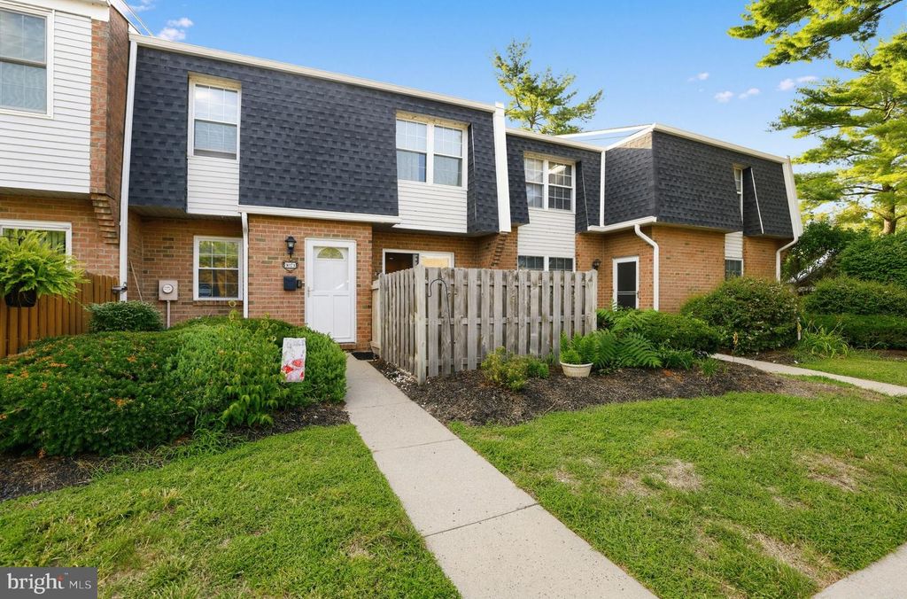 3071 HARBOUR DR, PALMYRA, NJ 08065 — exterior