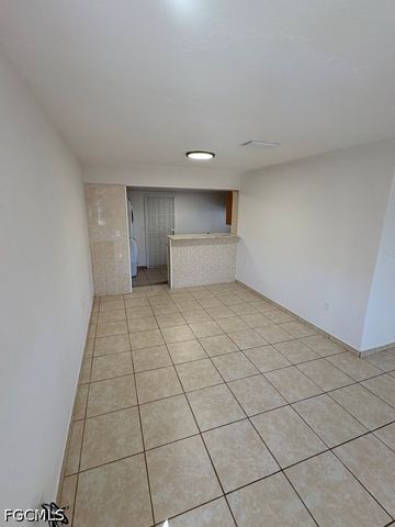 5448 9th AVE, Fort Myers, FL 33907