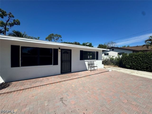 5448 9th AVE, Fort Myers, FL 33907