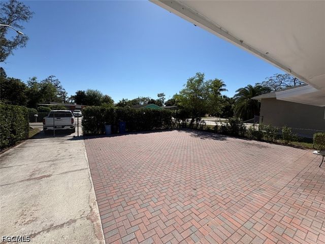 5448 9th AVE, Fort Myers, FL 33907
