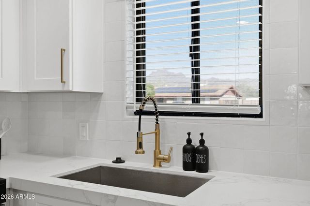 1336 S CACTUS Road, Apache Junction, AZ 85119