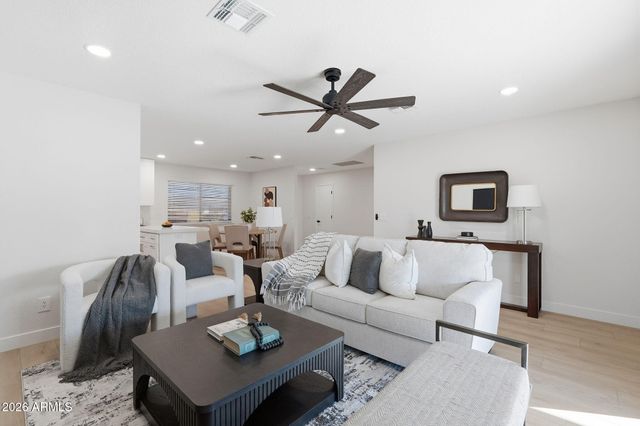 1336 S CACTUS Road, Apache Junction, AZ 85119