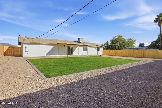 1336 S CACTUS Road, Apache Junction, AZ 85119