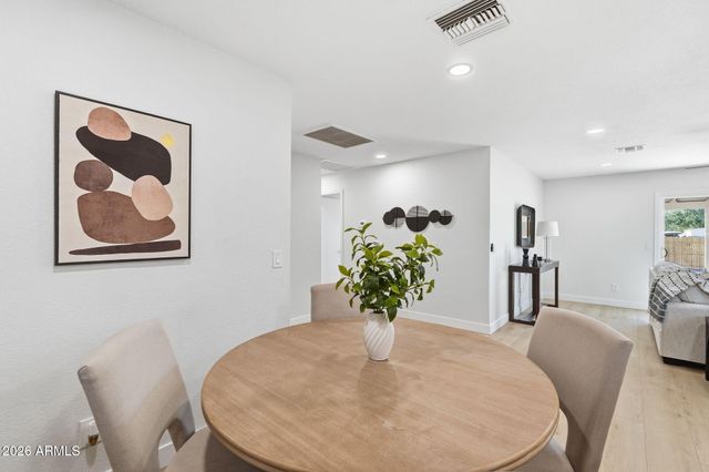 1336 S CACTUS Road, Apache Junction, AZ 85119