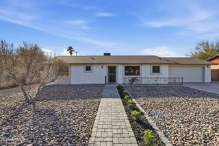 1336 S CACTUS Road, Apache Junction, AZ 85119