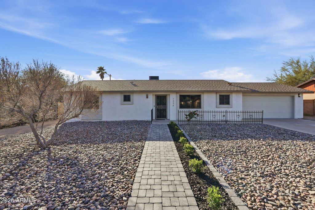 1336 S CACTUS Road, Apache Junction, AZ 85119